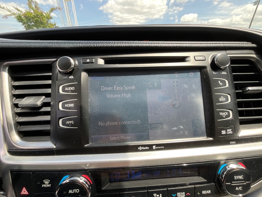 2015 Toyota Highlander - $14,950