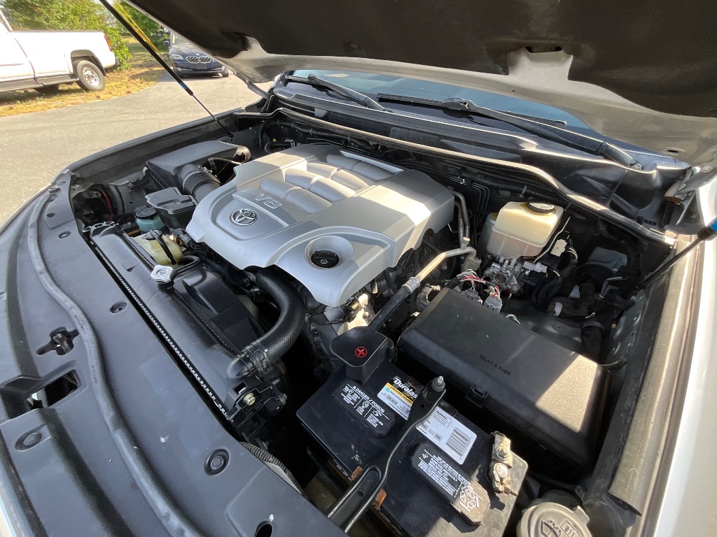 2009 Toyota Land Cruiser - $24,950