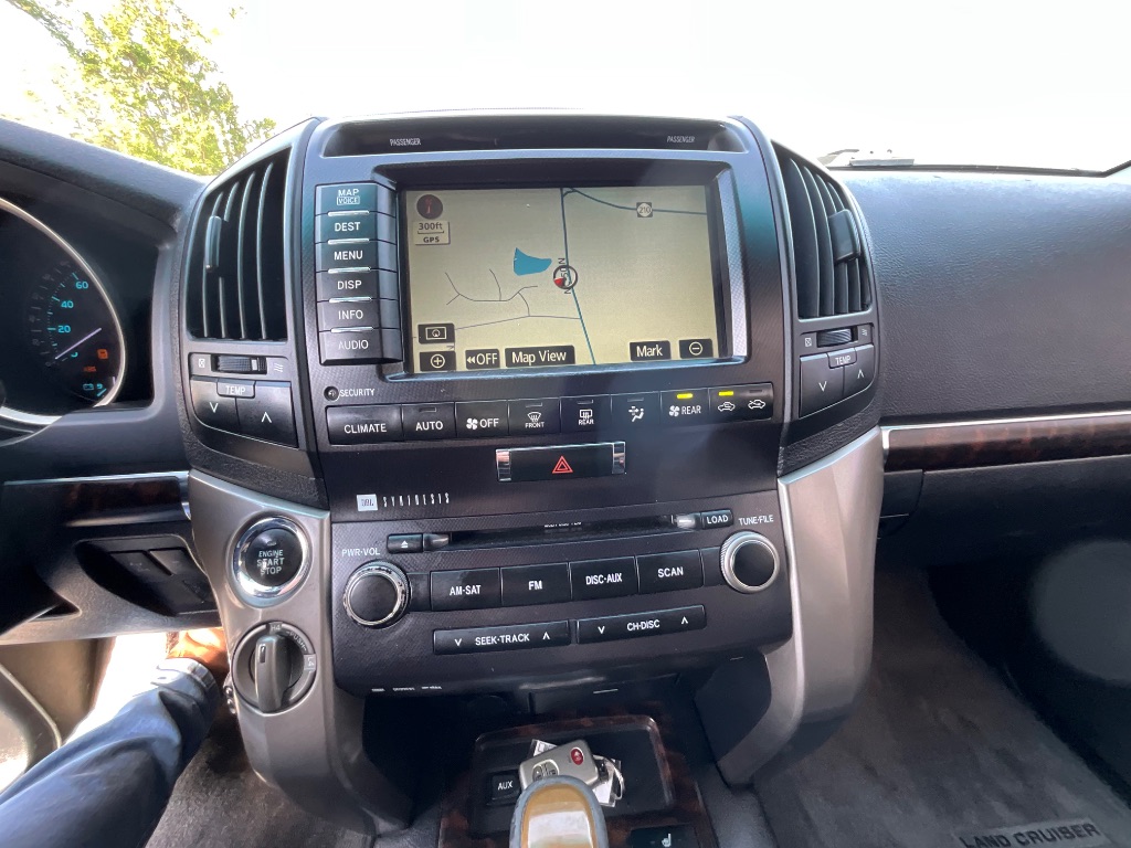 2009 Toyota Land Cruiser - $24,950