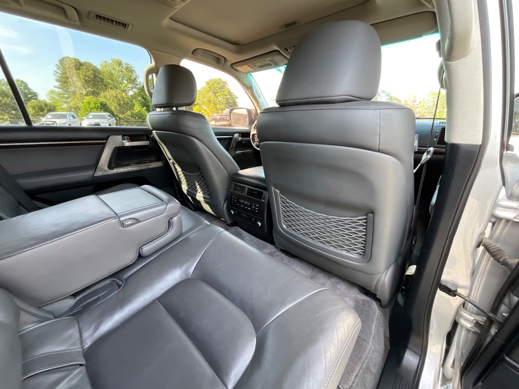 2009 Toyota Land Cruiser - $24,950