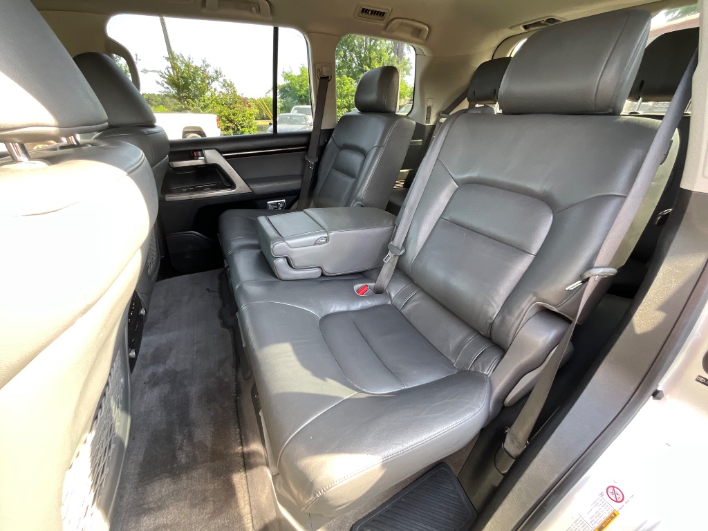 2009 Toyota Land Cruiser - $24,950