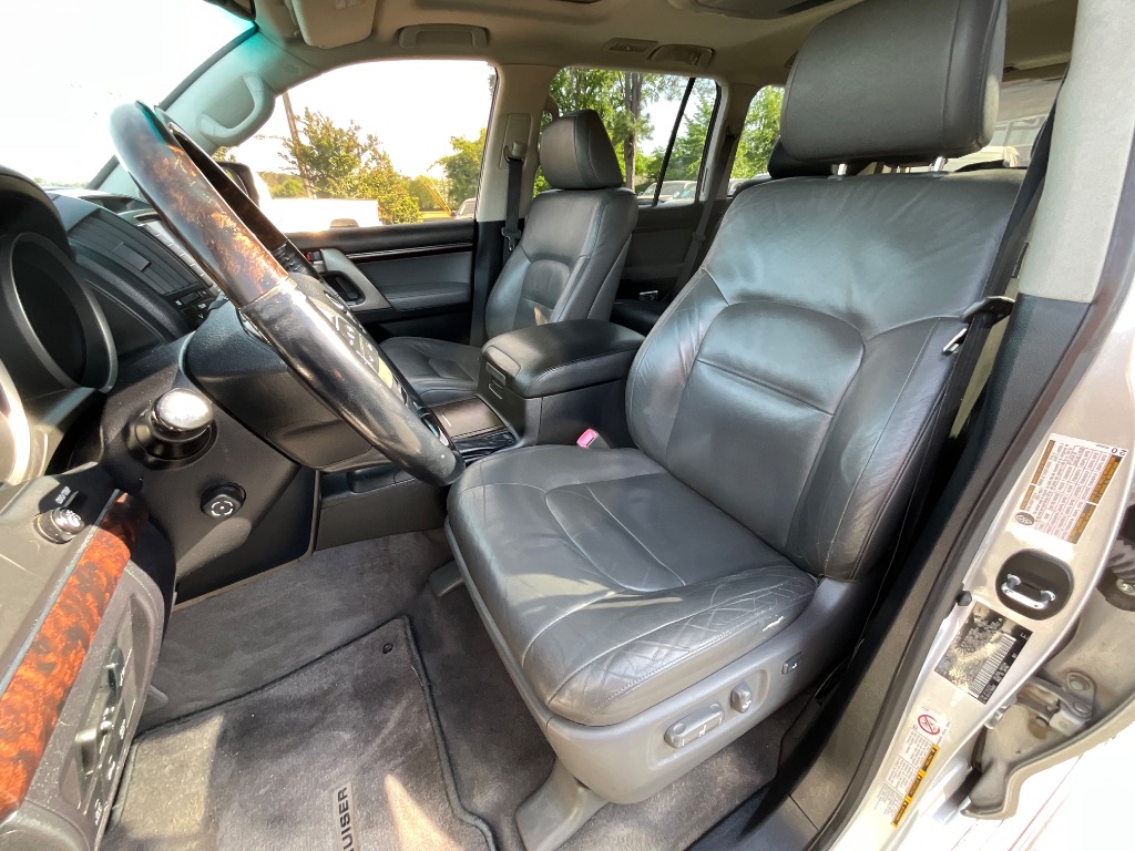 2009 Toyota Land Cruiser - $24,950