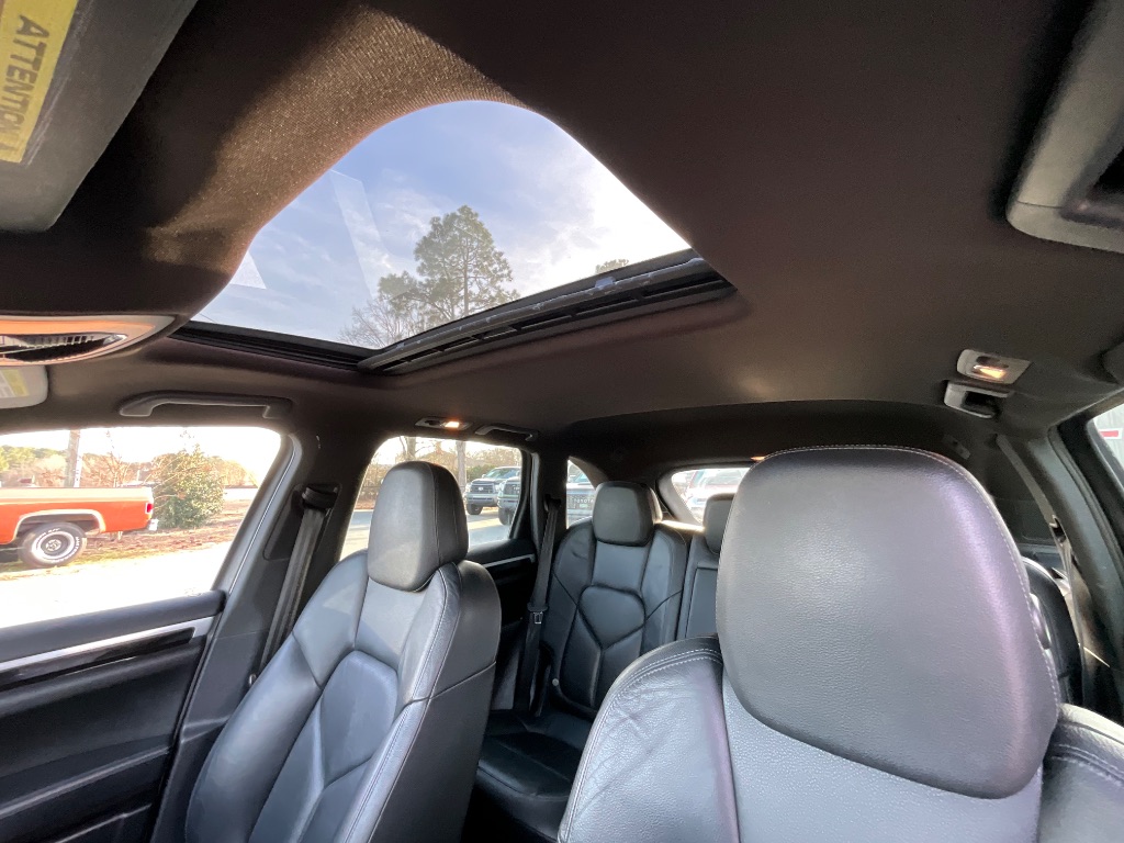 2013 Porsche Cayenne - $29,950