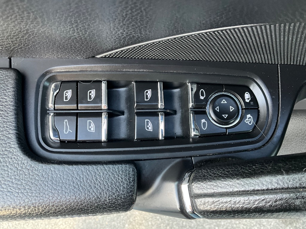2013 Porsche Cayenne - $29,950