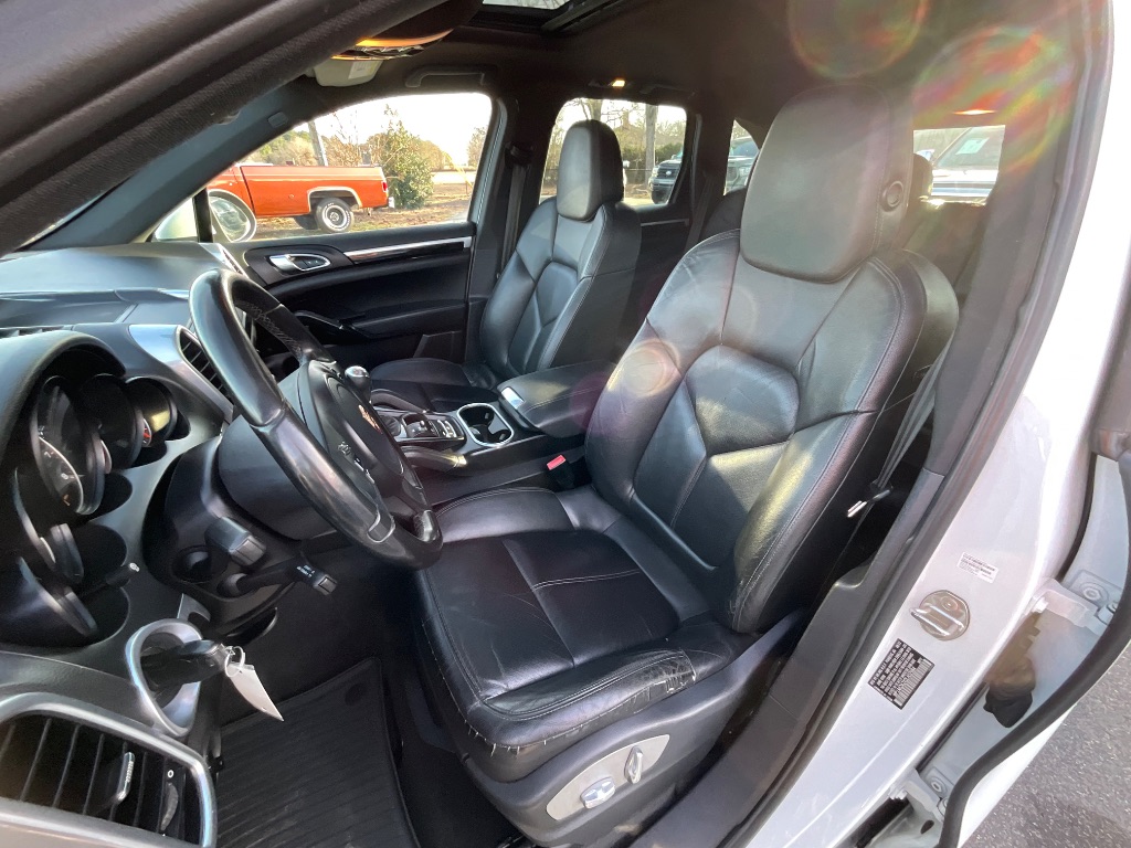 2013 Porsche Cayenne - $29,950