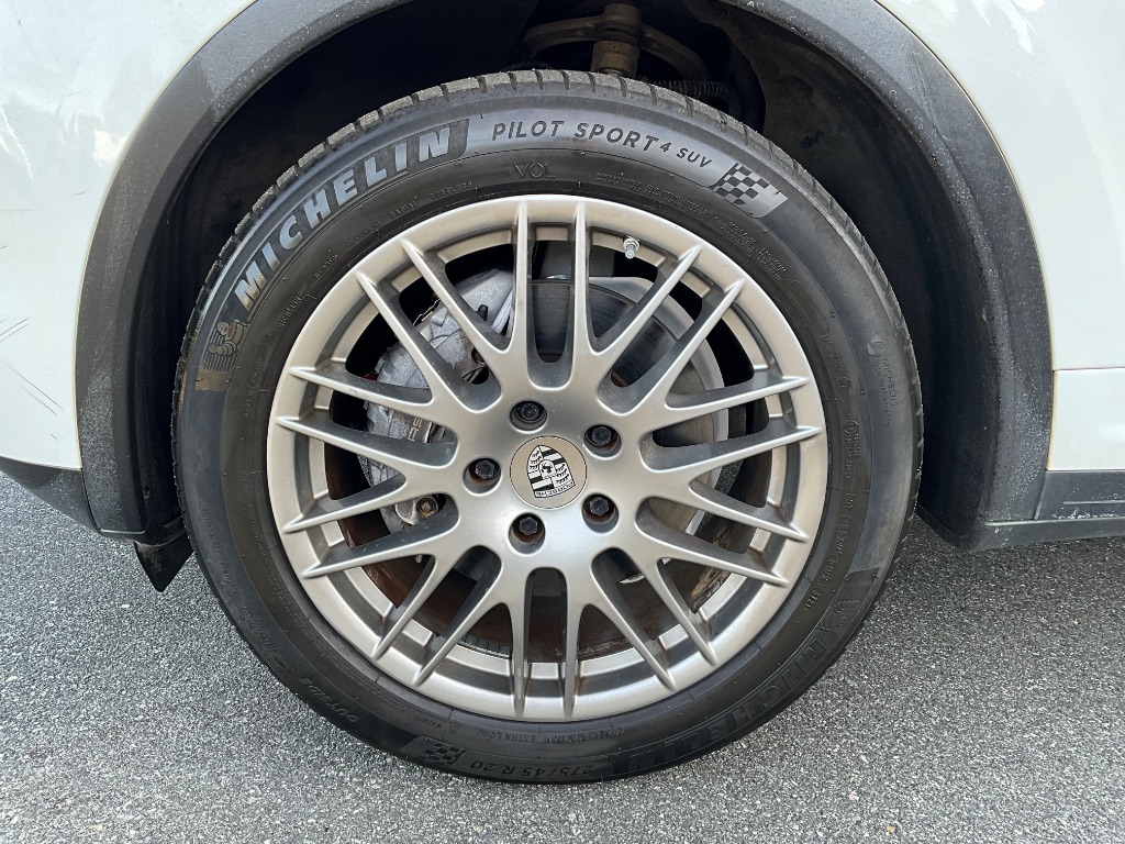 2013 Porsche Cayenne - $29,950