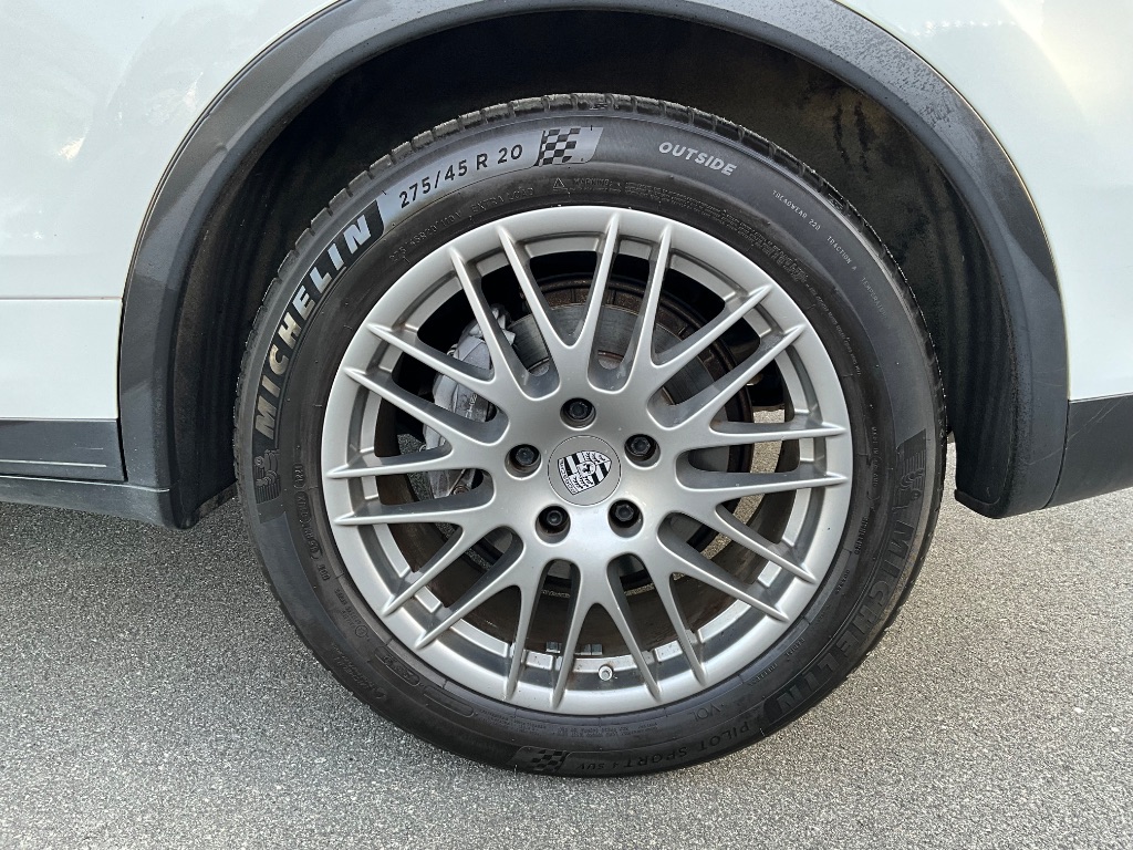 2013 Porsche Cayenne - $29,950
