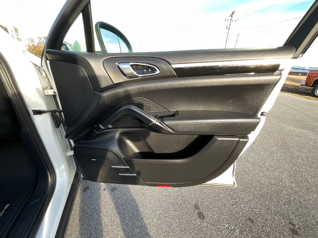 2013 Porsche Cayenne - $29,950