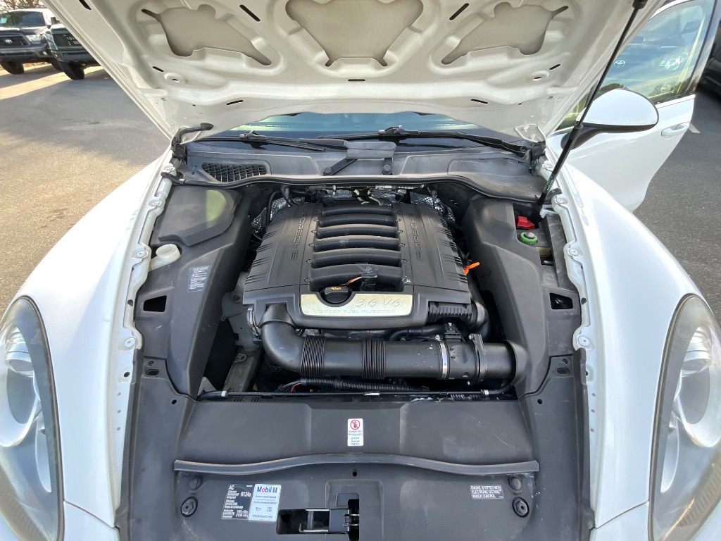 2013 Porsche Cayenne - $29,950