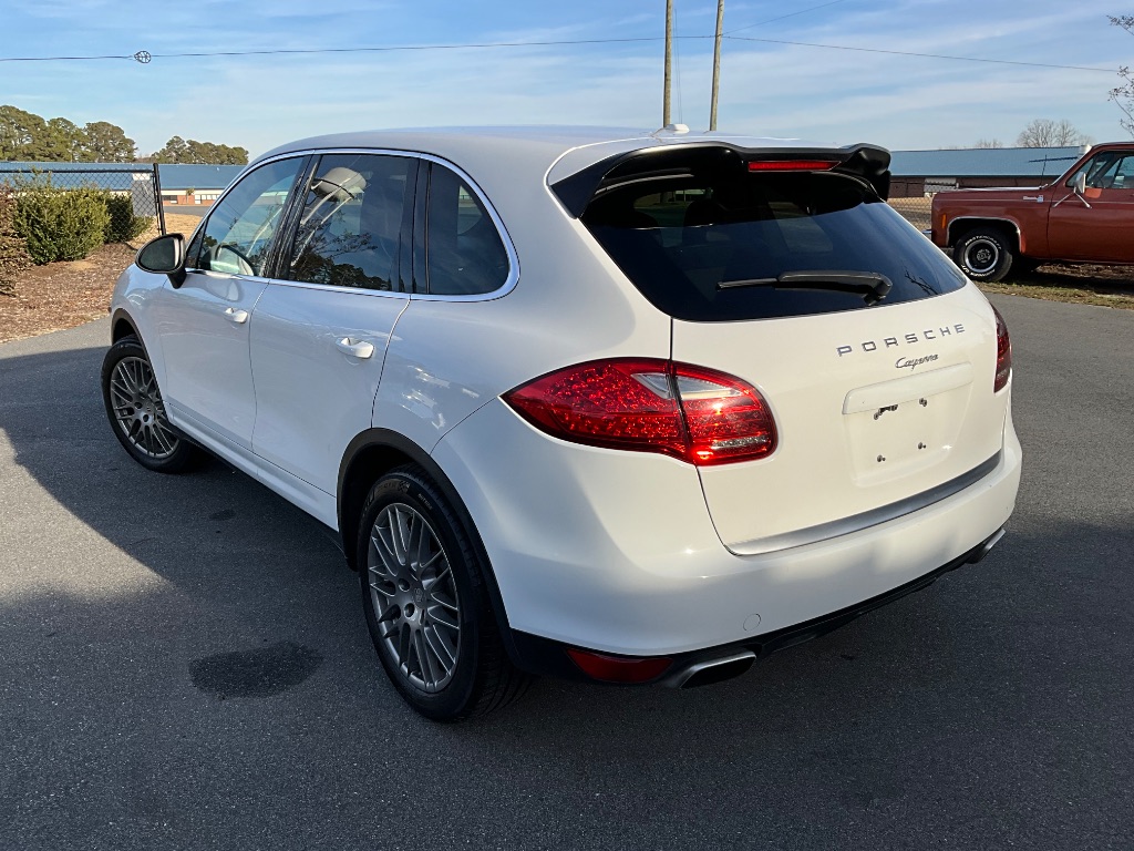 2013 Porsche Cayenne - $29,950