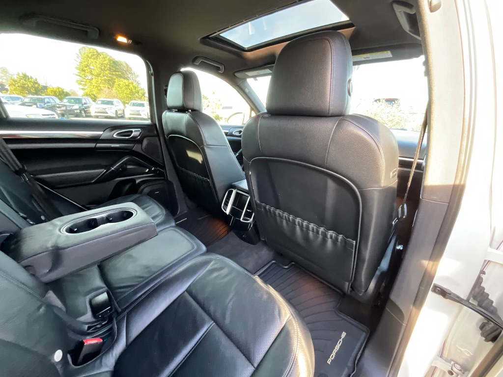 2013 Porsche Cayenne - $29,950