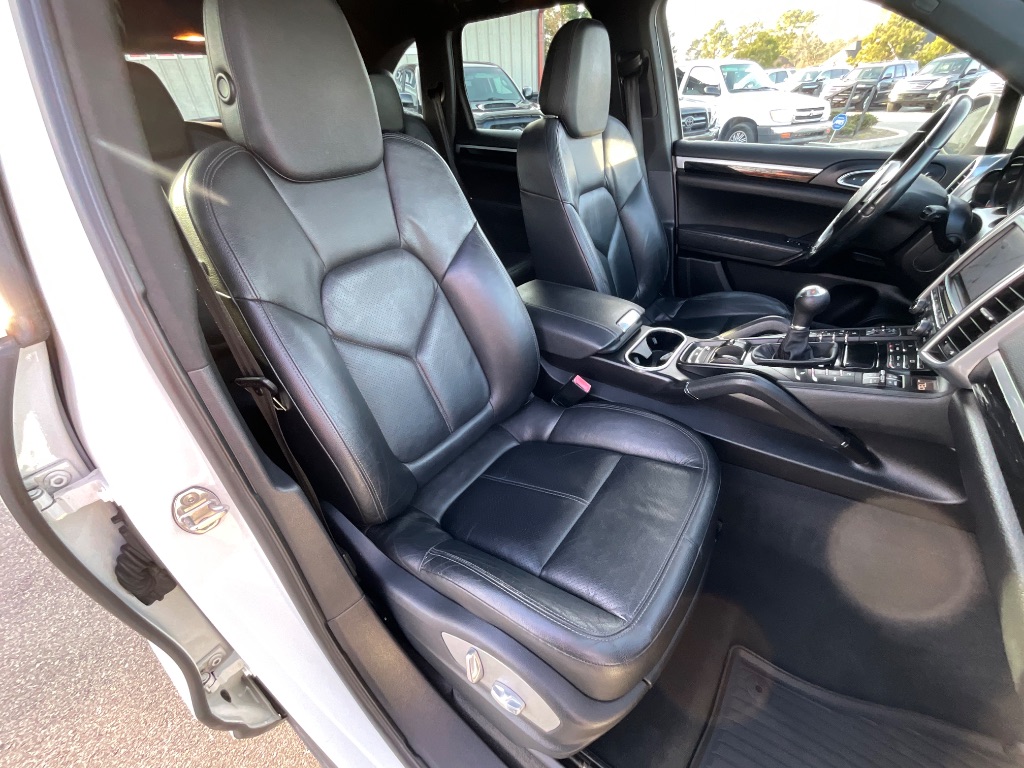 2013 Porsche Cayenne - $29,950