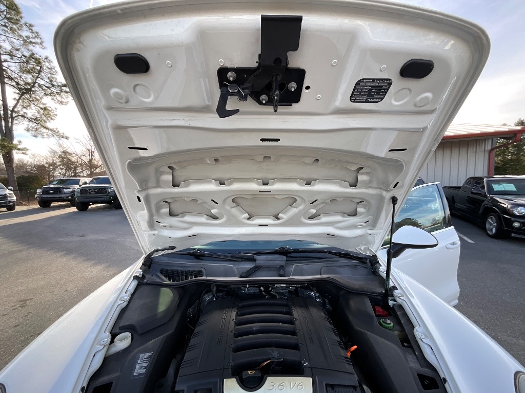 2013 Porsche Cayenne - $29,950