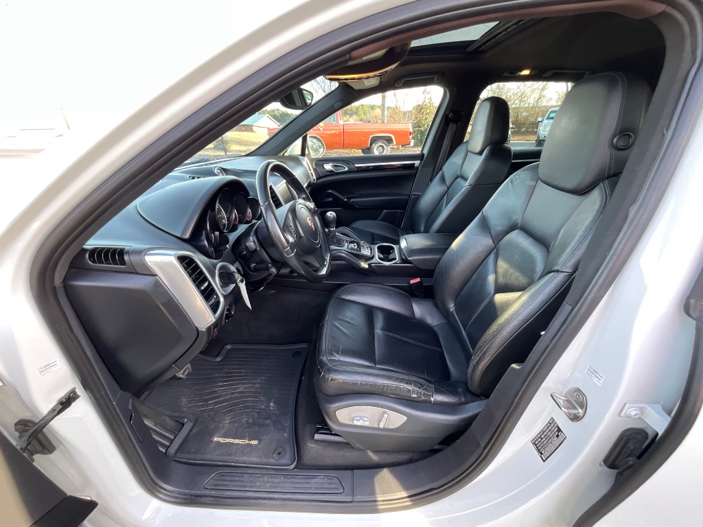 2013 Porsche Cayenne - $29,950