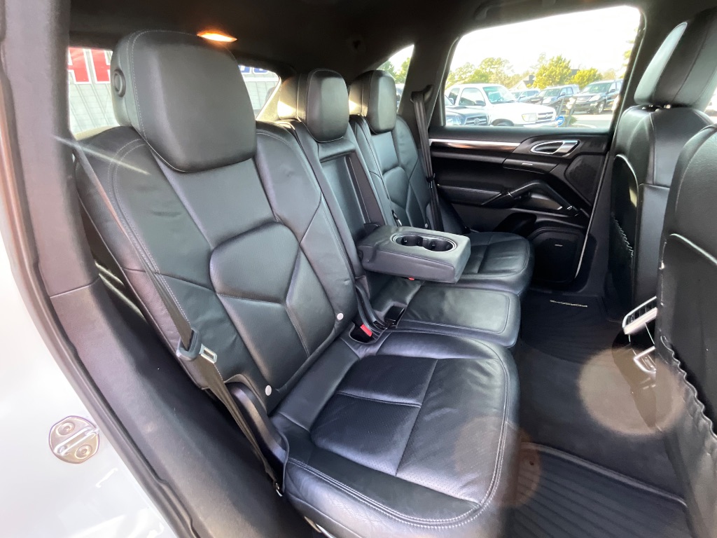 2013 Porsche Cayenne - $29,950
