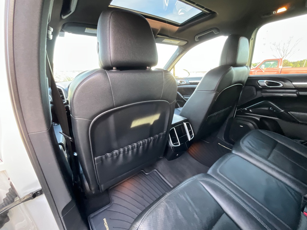 2013 Porsche Cayenne - $29,950