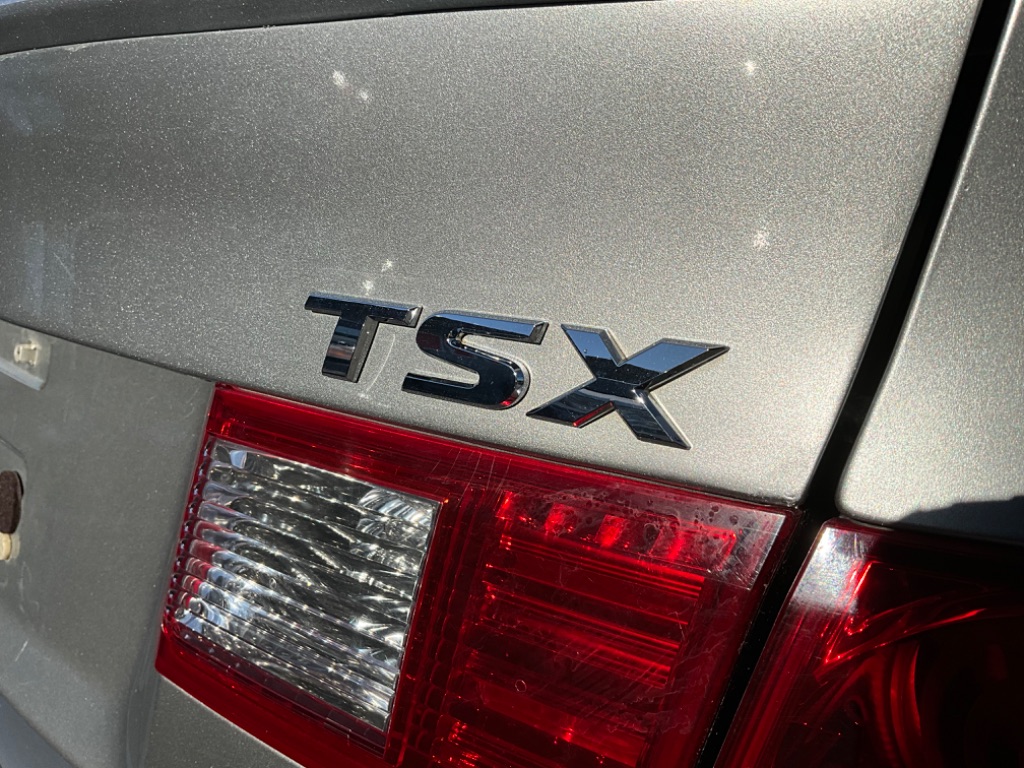 2010 Acura TSX V-6 photo