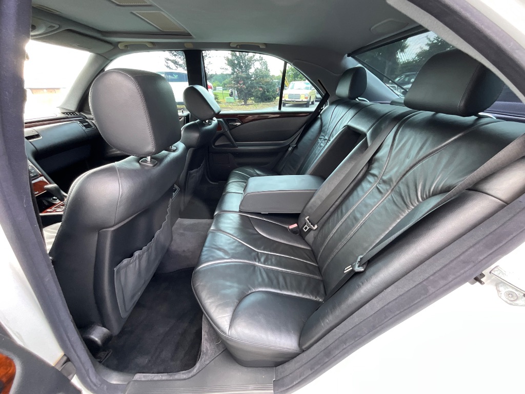 1999 Mercedes-Benz E-Class - $18,950