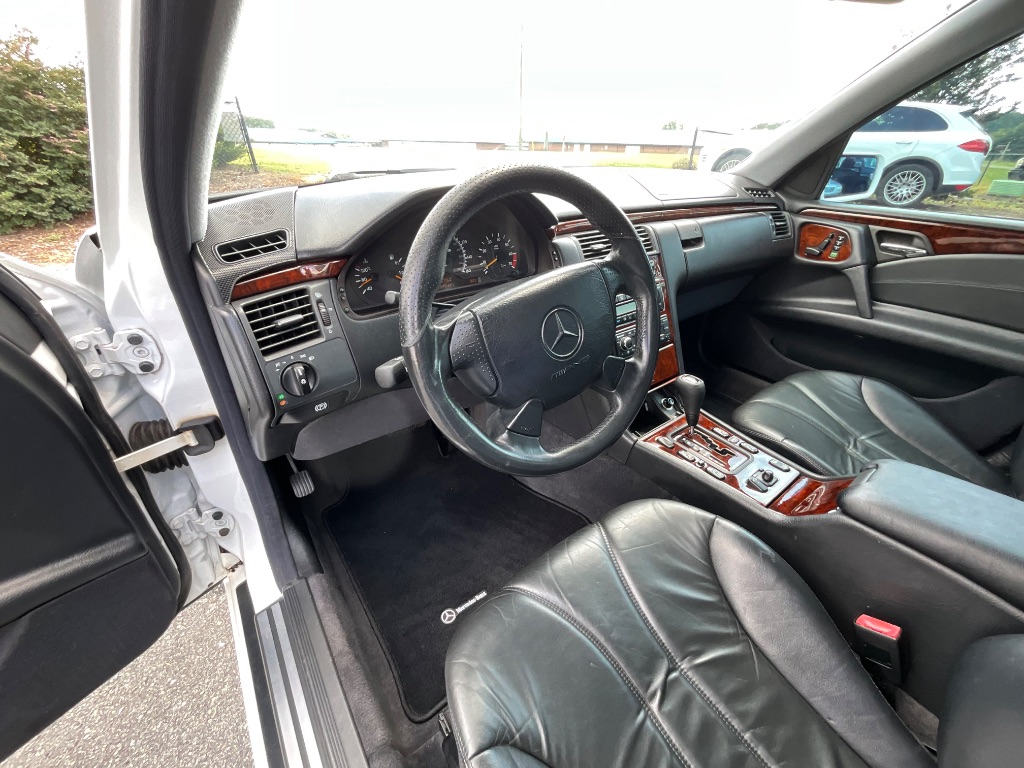 1999 Mercedes-Benz E-Class - $18,950