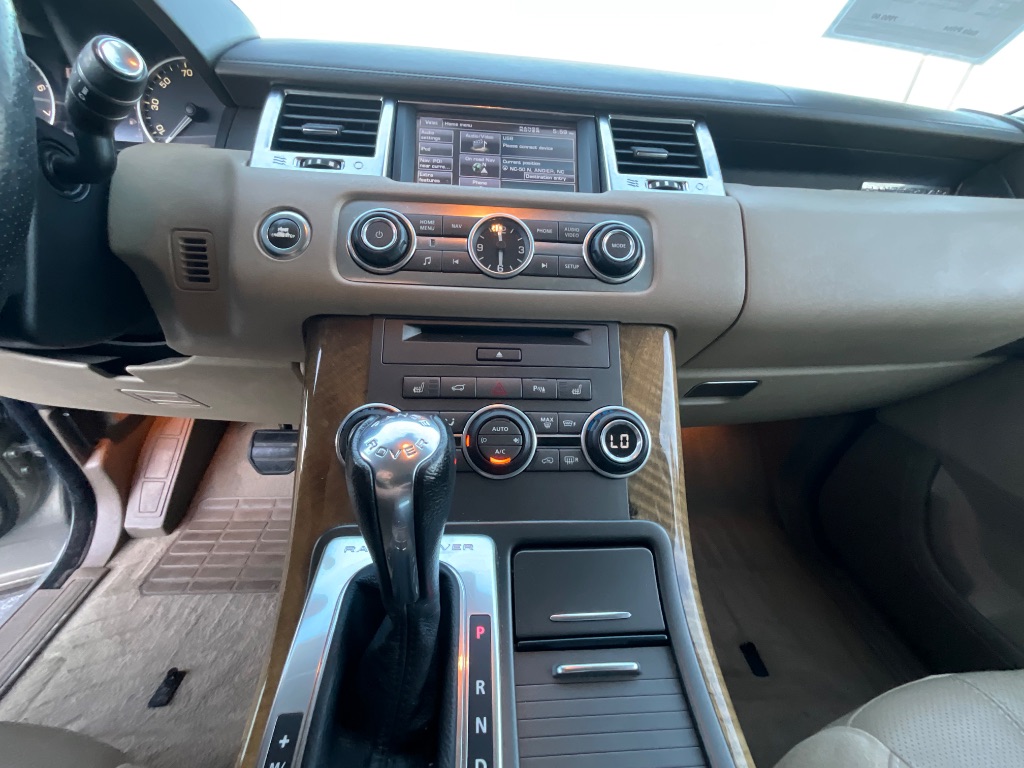 2012 Land Rover Range Rover Sport - $7,950