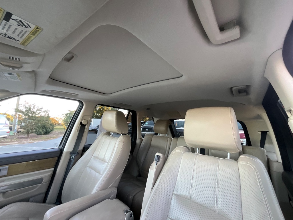 2012 Land Rover Range Rover Sport - $7,950