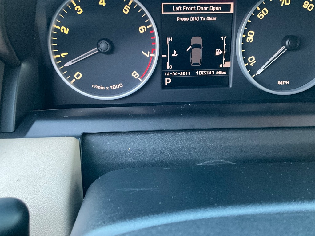 2012 Land Rover Range Rover Sport - $7,950