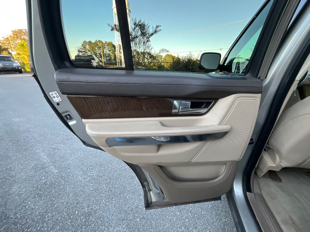 2012 Land Rover Range Rover Sport - $7,950