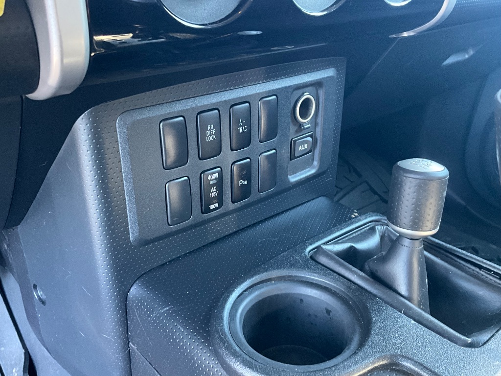 2007 Toyota FJ Cruiser - $21,950