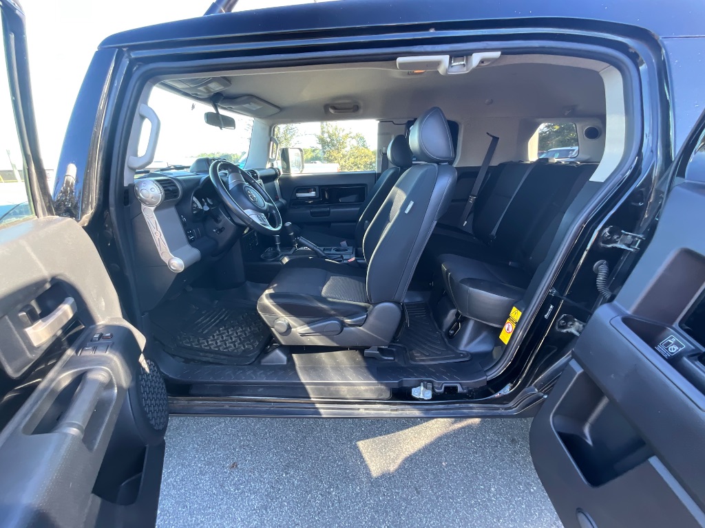 2007 Toyota FJ Cruiser - $21,950