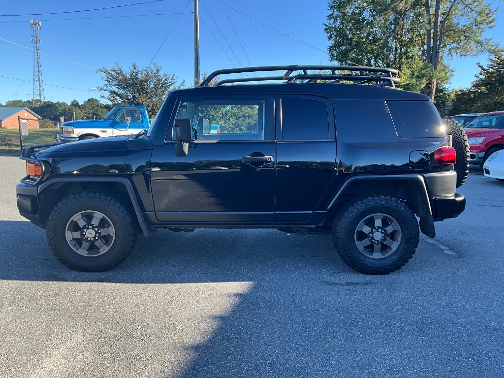 2007 Toyota FJ Cruiser - $21,950
