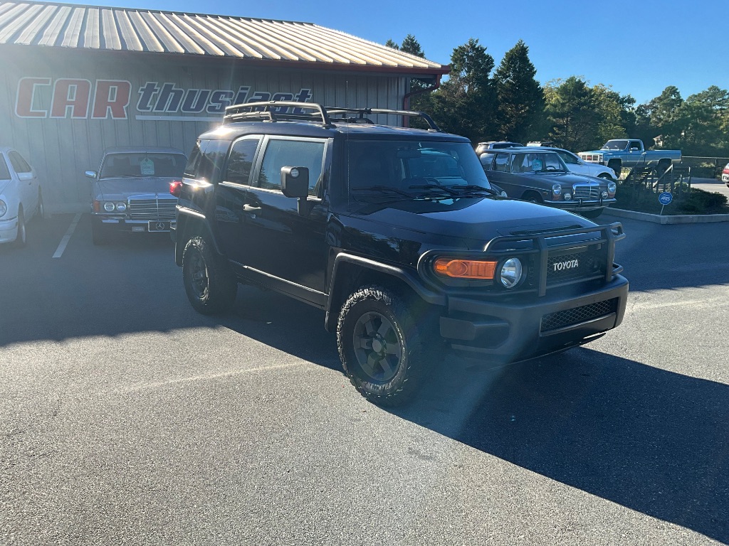 2007 Toyota FJ Cruiser - $21,950