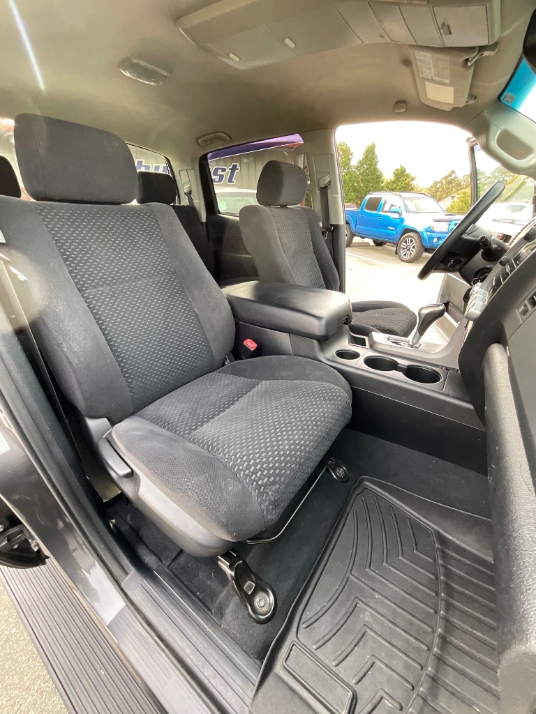 2012 Toyota Tundra Grade photo