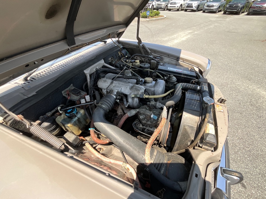 1973 MERCEDES-BEN 220D