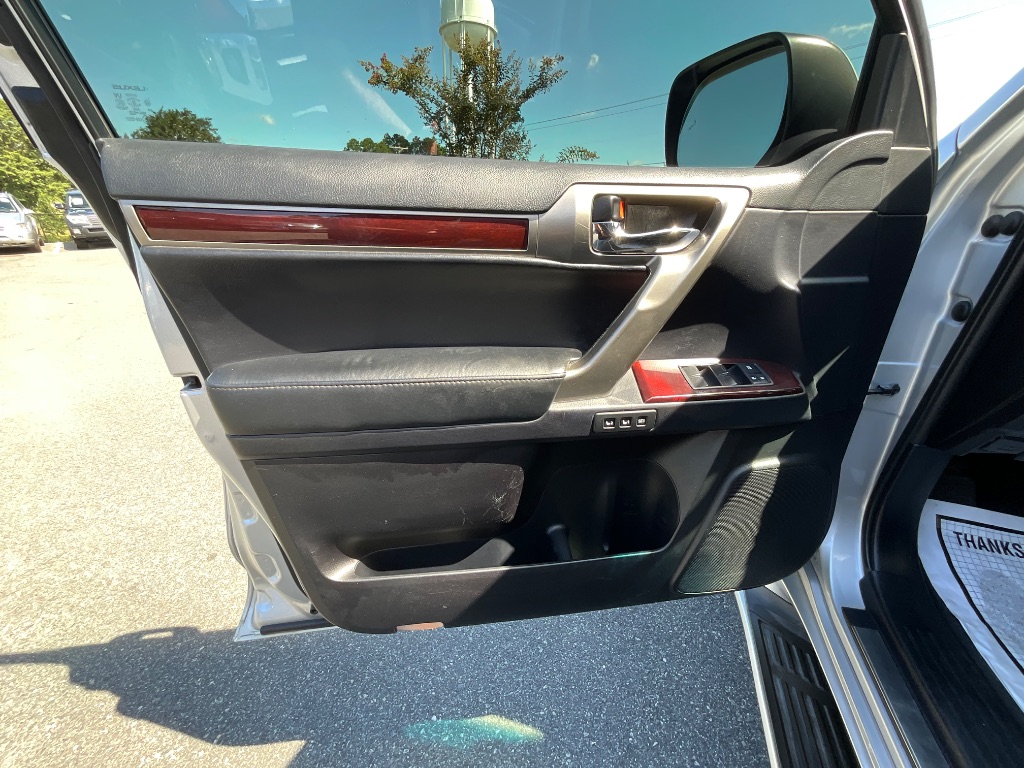 2015 Lexus GX - $20,950