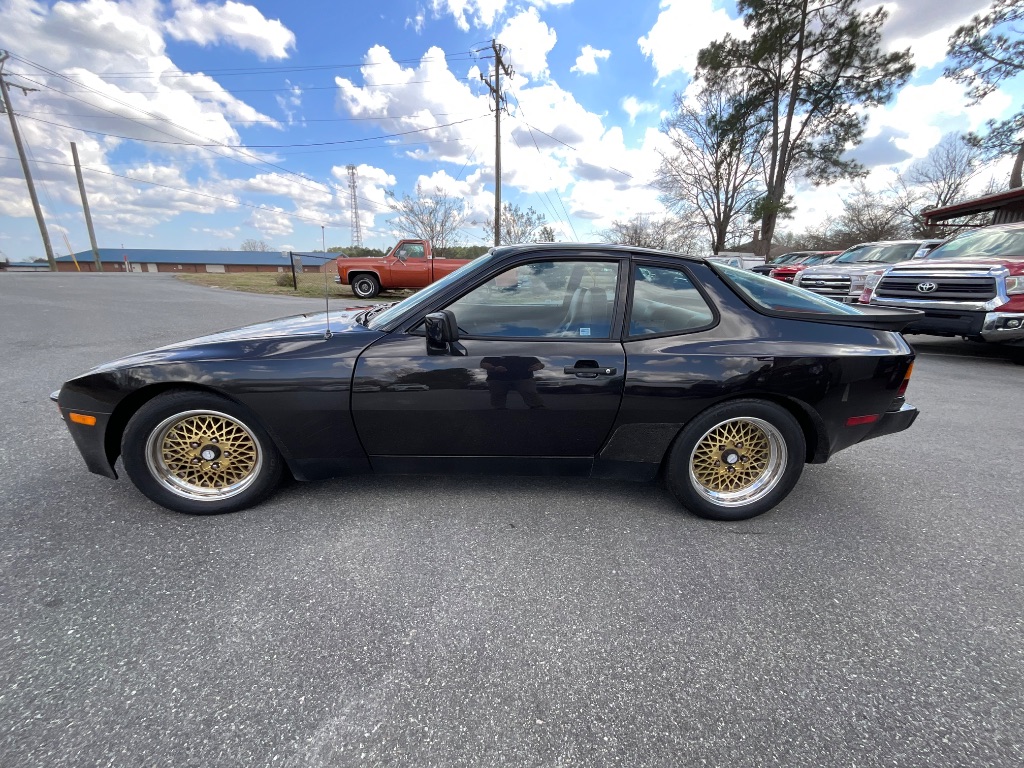 1983 Porsche 944 - $24,950