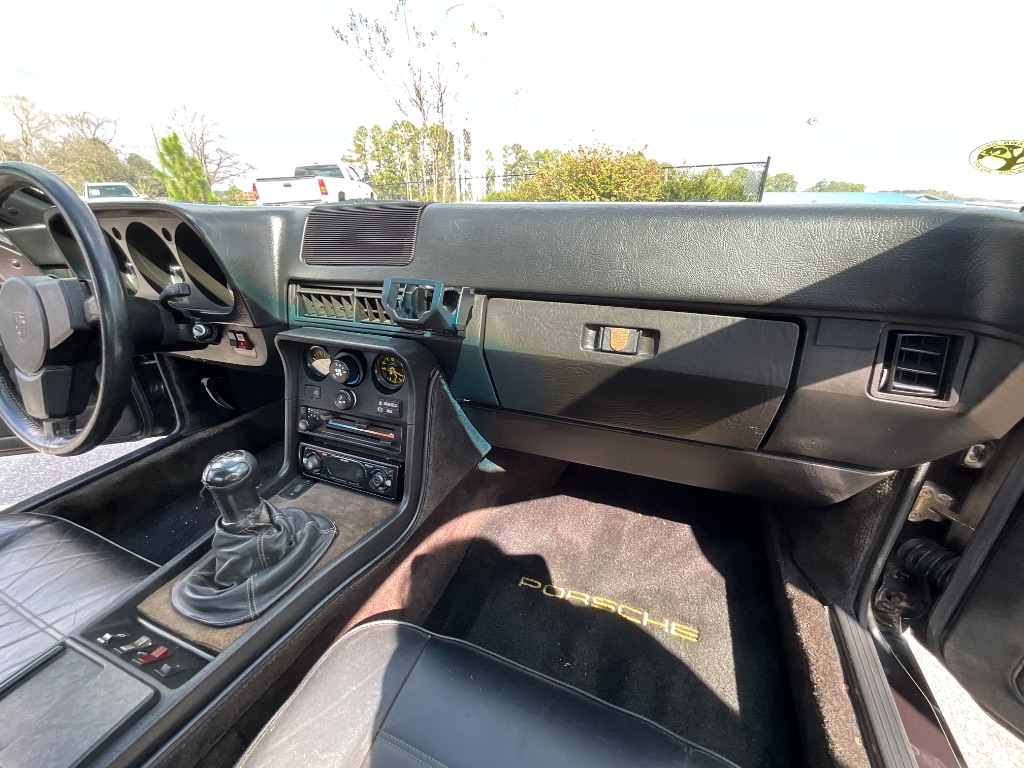 1983 Porsche 944 - $24,950