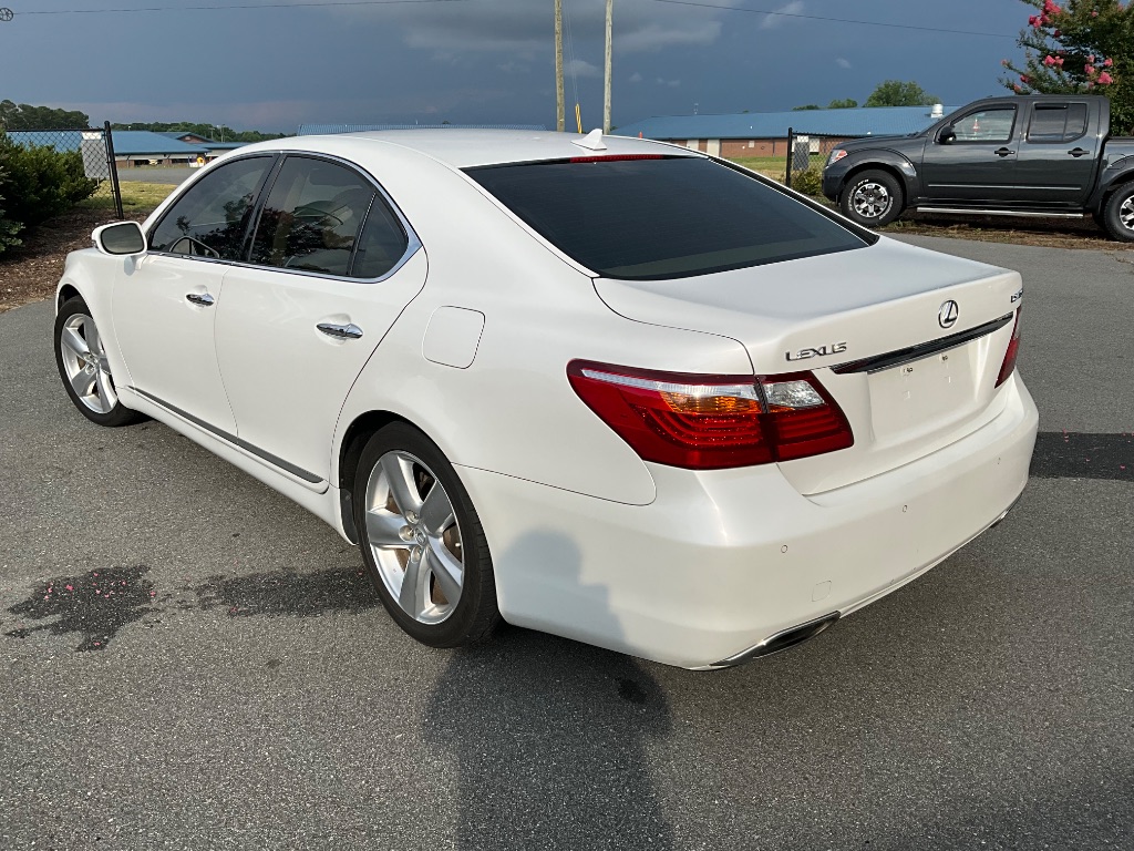 2010 Lexus LS