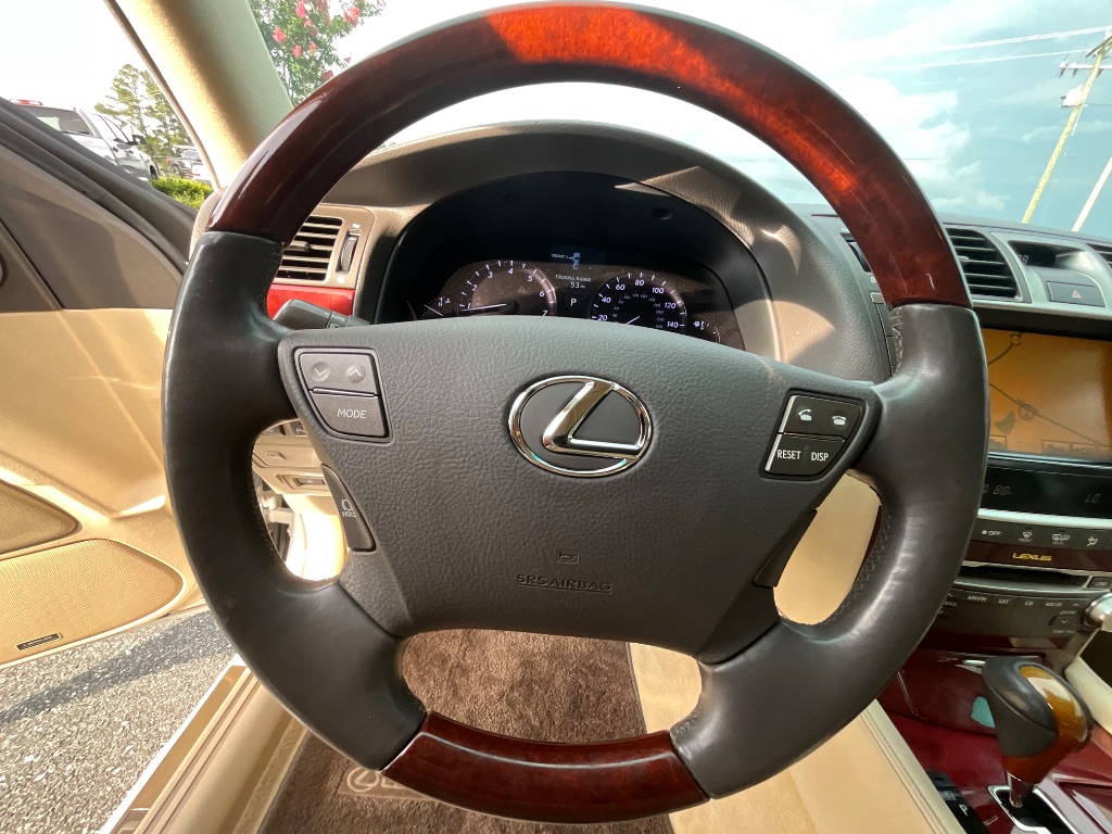 2010 Lexus LS