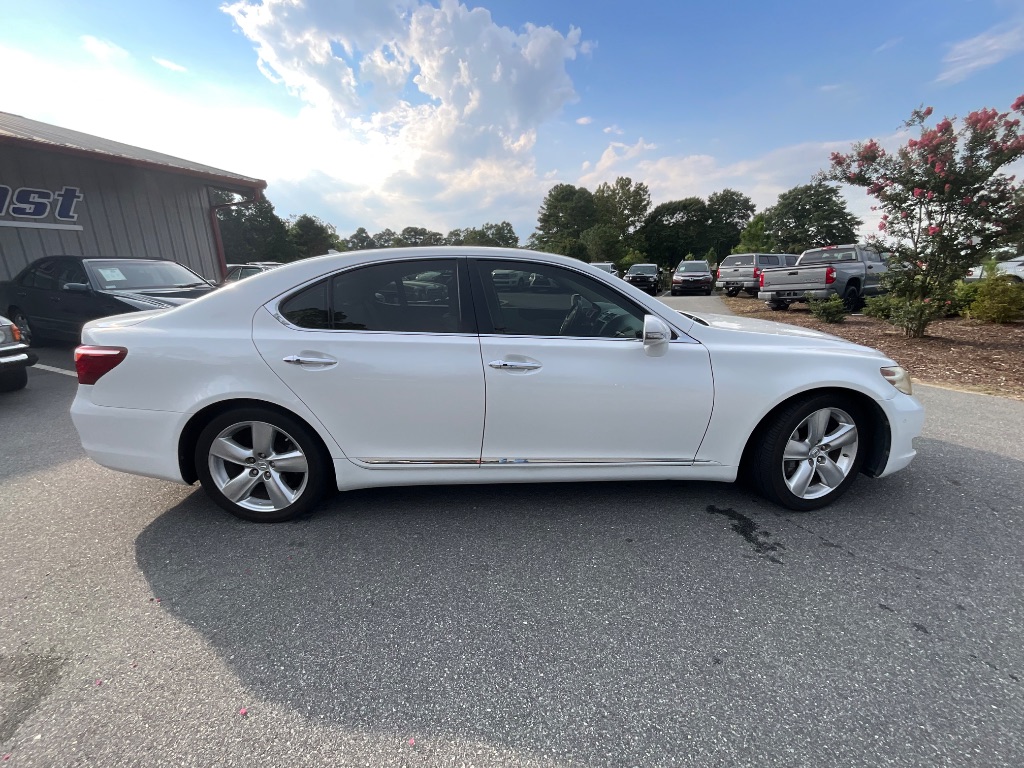 2010 Lexus LS