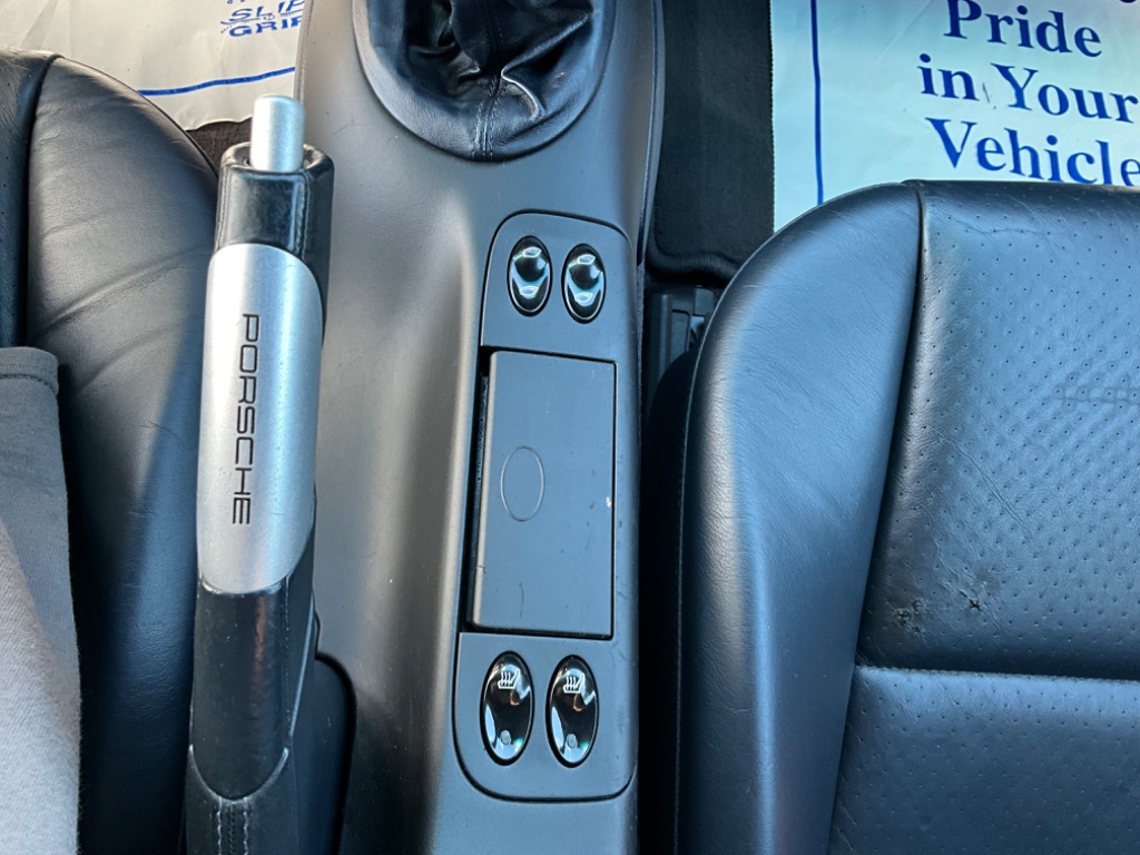 2001 Porsche Boxster photo