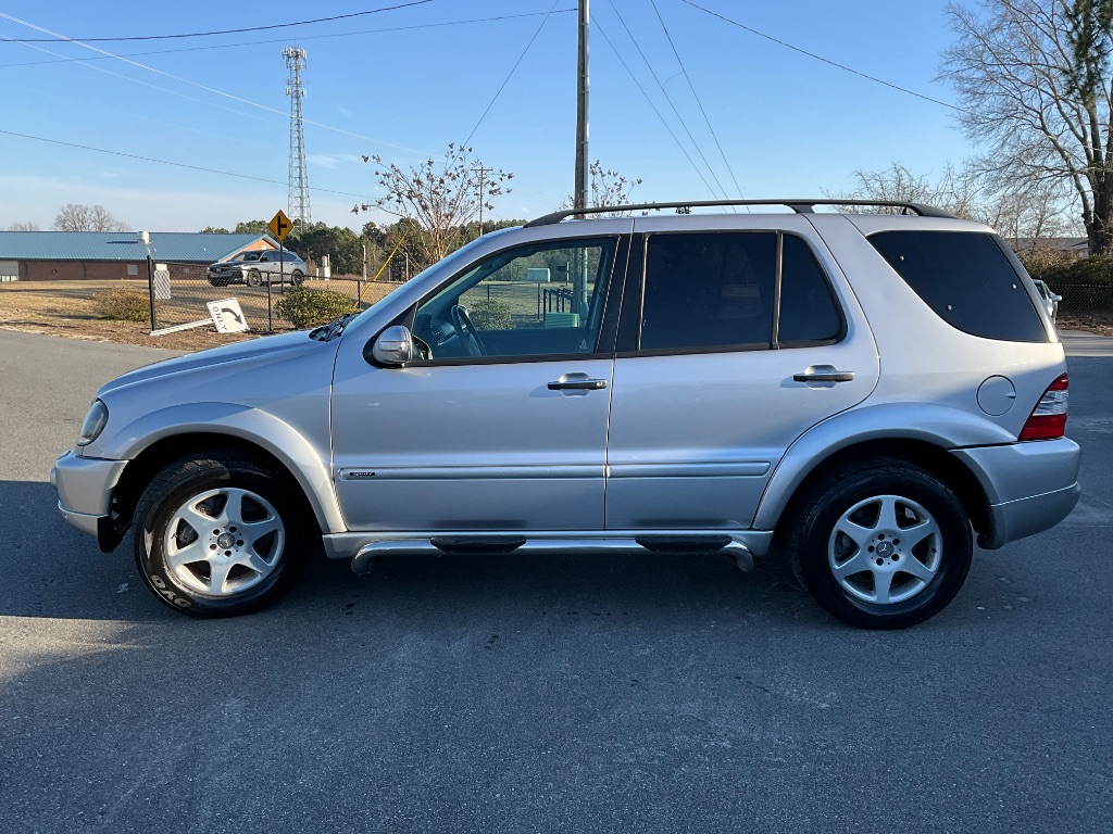 2003 Mercedes-Benz M-Class ML500 photo