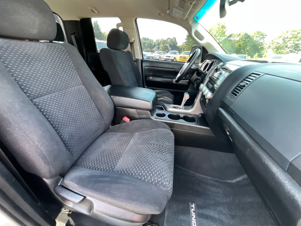 2010 Toyota Tundra Grade photo