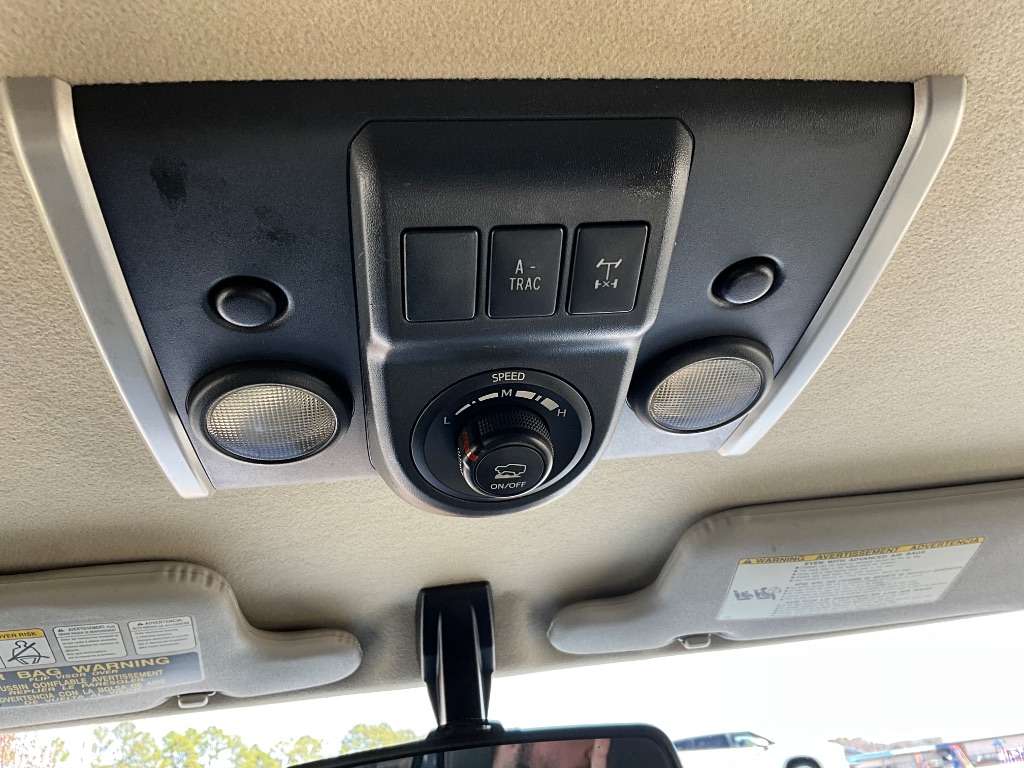 2013 Toyota FJ Cruiser photo