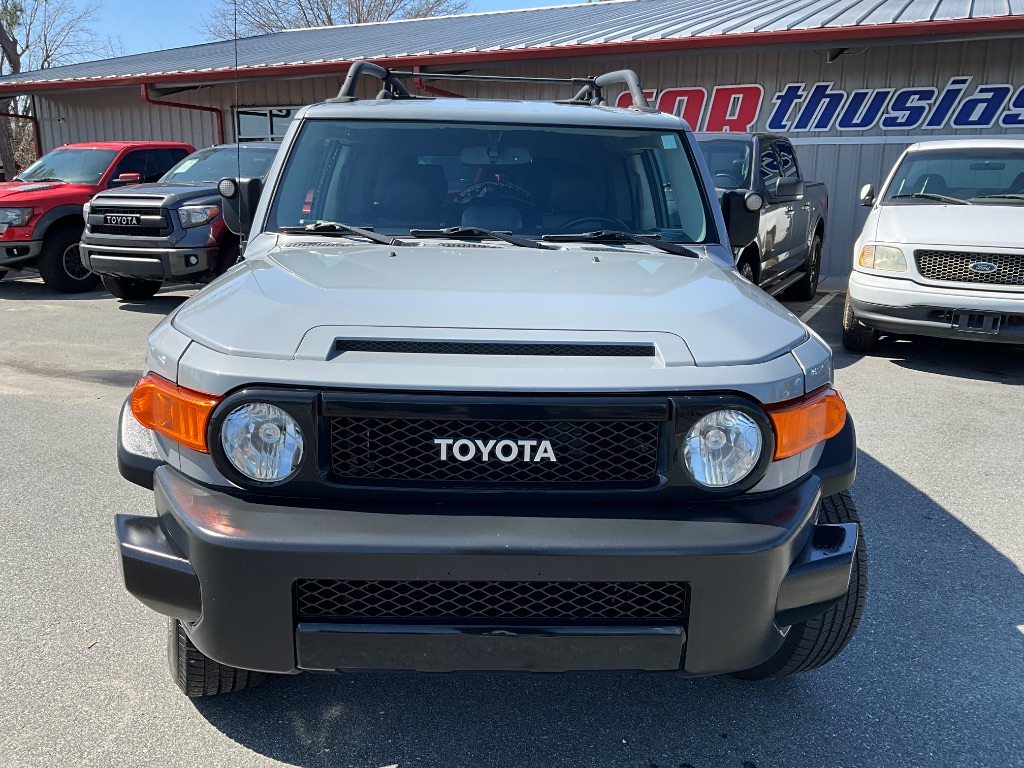 2013 Toyota FJ Cruiser photo