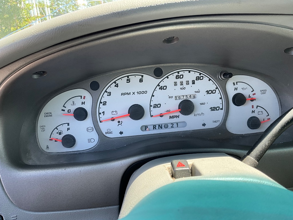 2003 Ford Explorer Sport Trac XLS photo