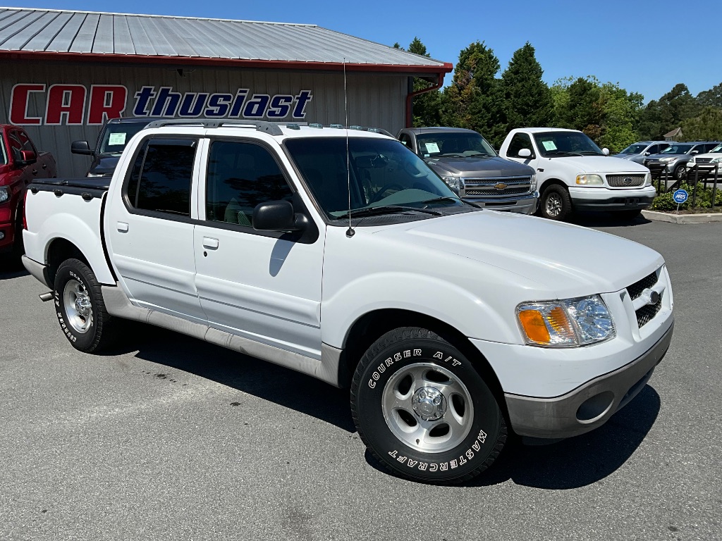 2003 Ford Explorer Sport Trac XLS photo