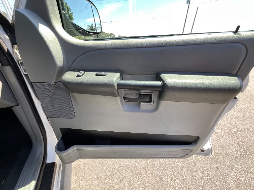 2003 Ford Explorer Sport Trac XLS photo