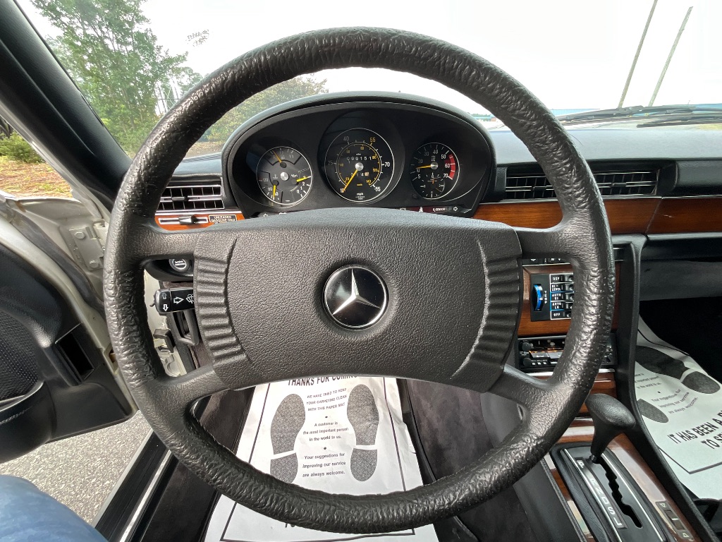 1980 MERCEDES 450 SEL - $10,950