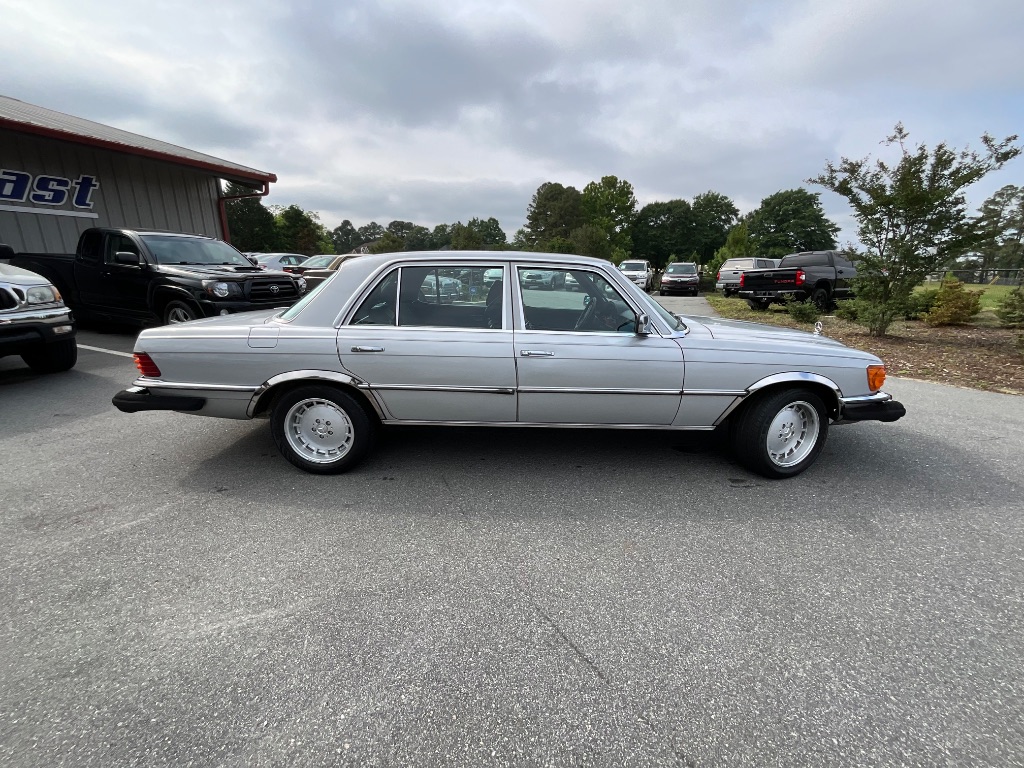 1980 MERCEDES 450 SEL - $10,950