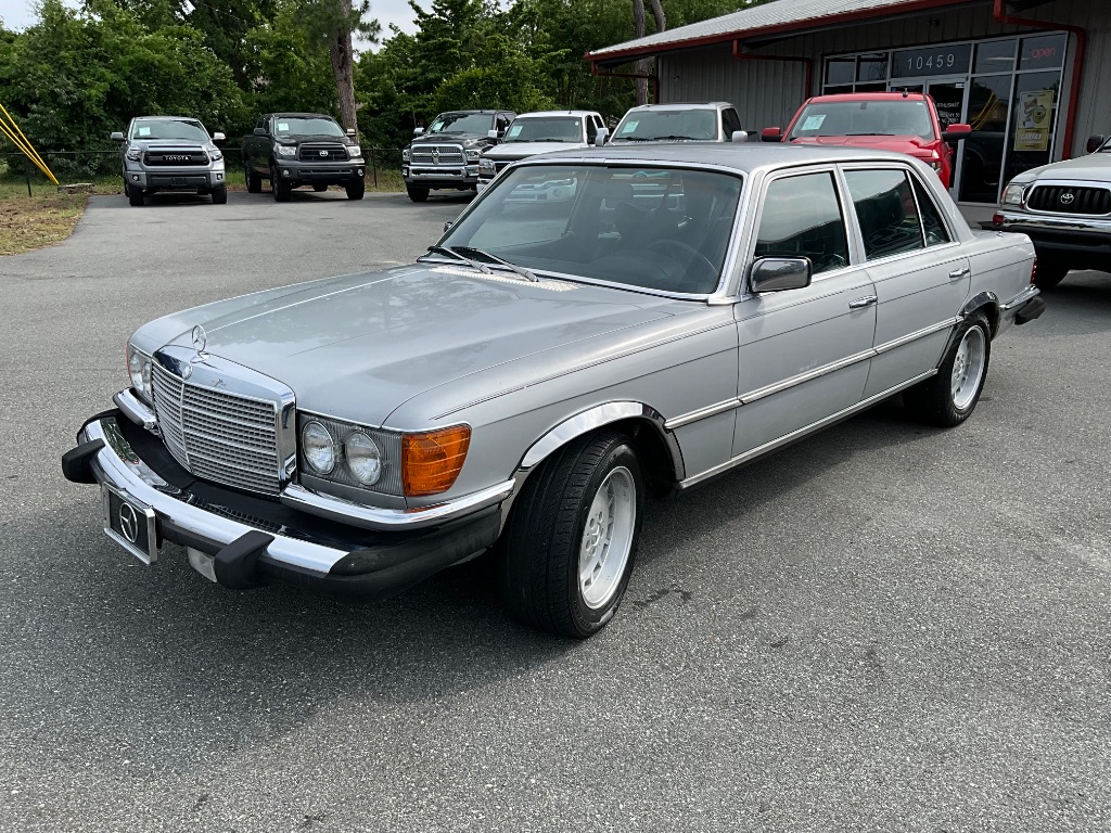 1980 MERCEDES 450 SEL - $10,950